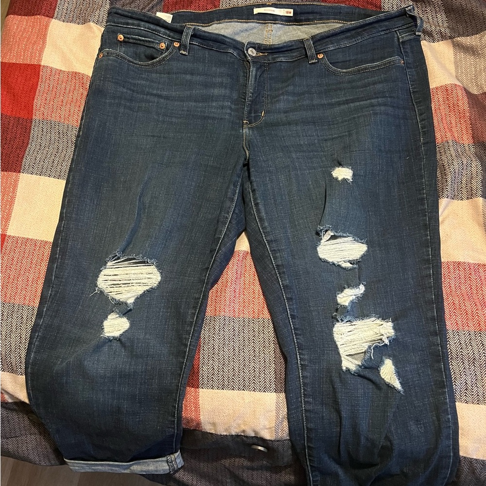 Levi’s size 18W boyfriend capri